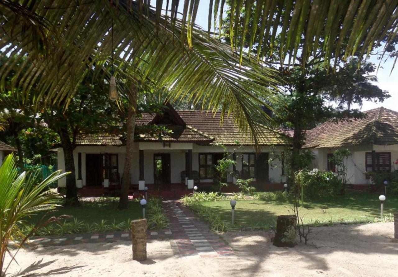 Marari Sealap Beach Villas Mararikulam Buitenkant foto