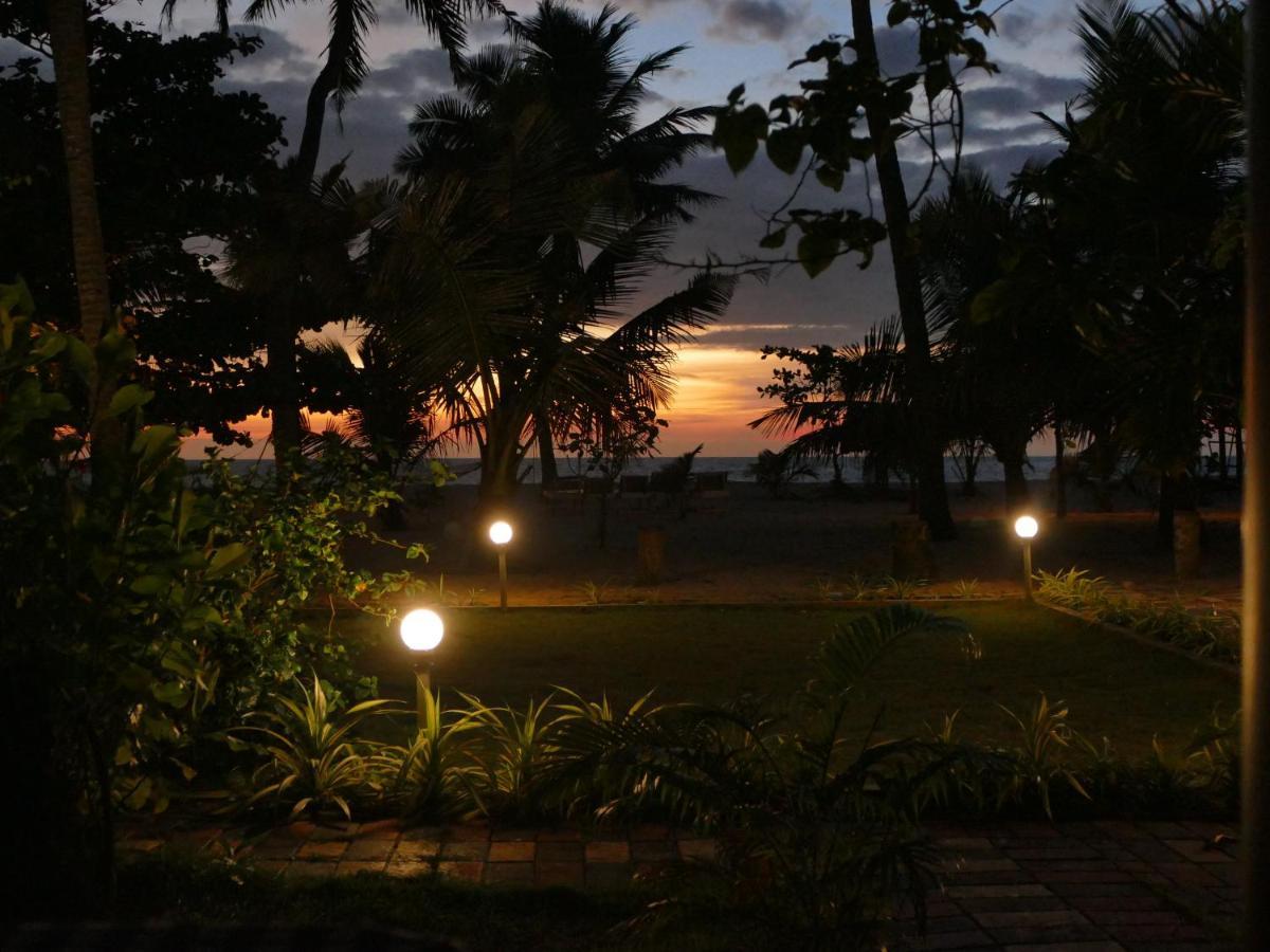 Marari Sealap Beach Villas Mararikulam Buitenkant foto