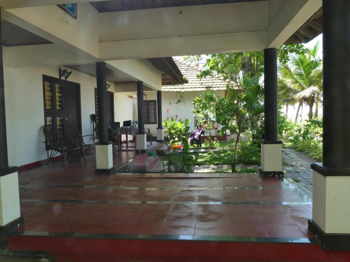 Marari Sealap Beach Villas Mararikulam Buitenkant foto