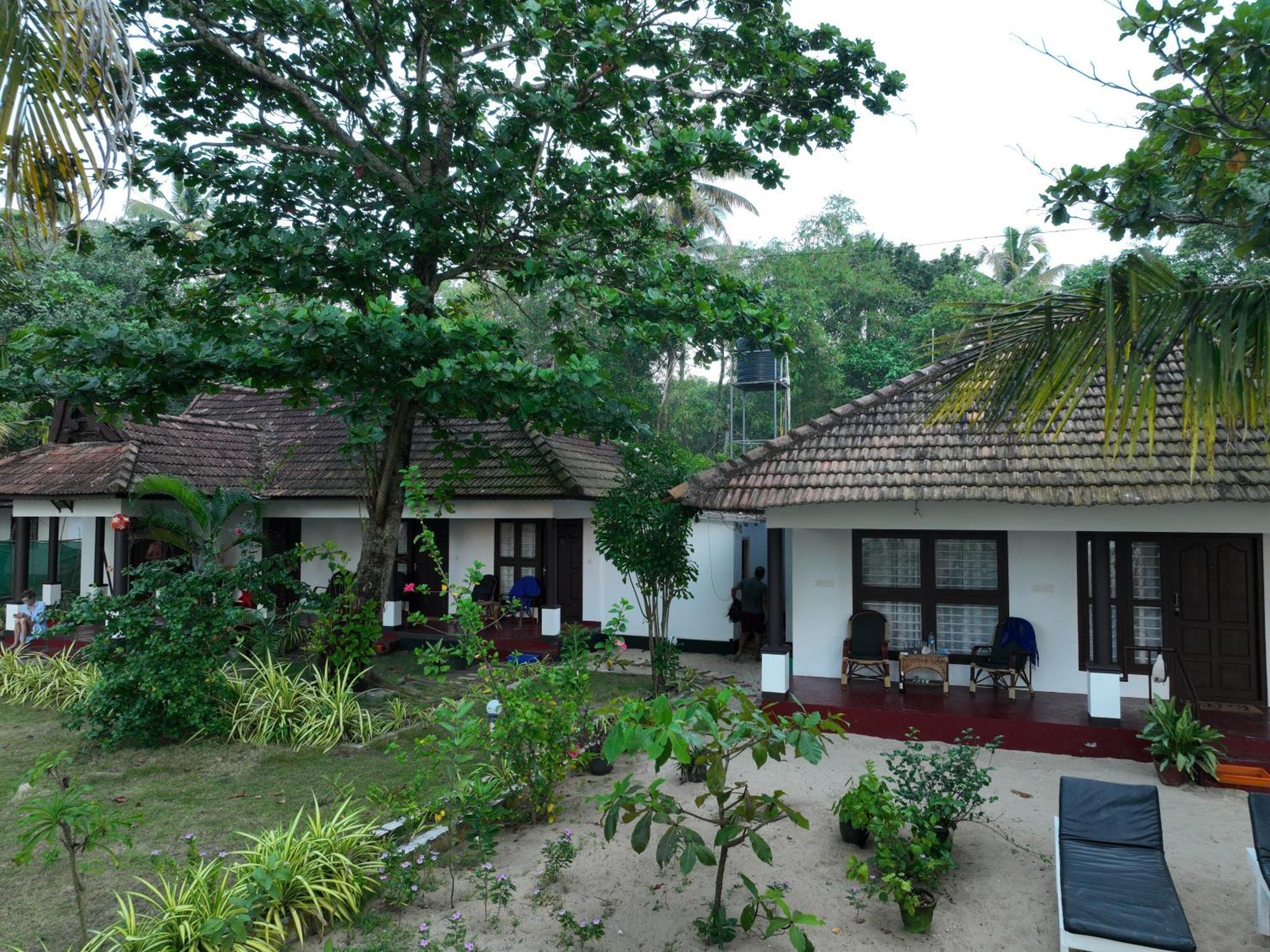 Marari Sealap Beach Villas Mararikulam Buitenkant foto